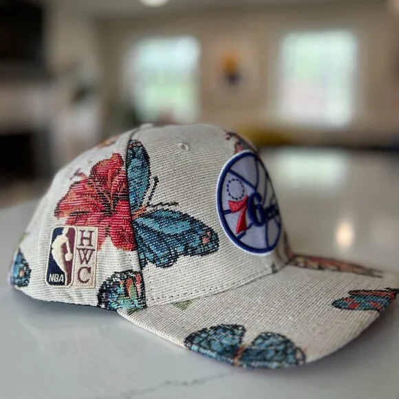 Mitchell & Ness Embroidered 76ers HWC Baseball Hat - Picture 2 of 4